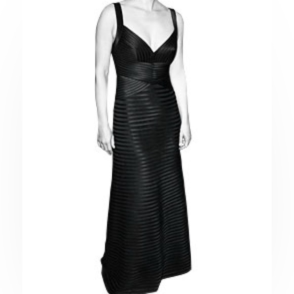 BCBGMaxazria Formal Maxi Length Gown Bandage Style Bustier Flattering Dress 6 - Picture 1 of 15